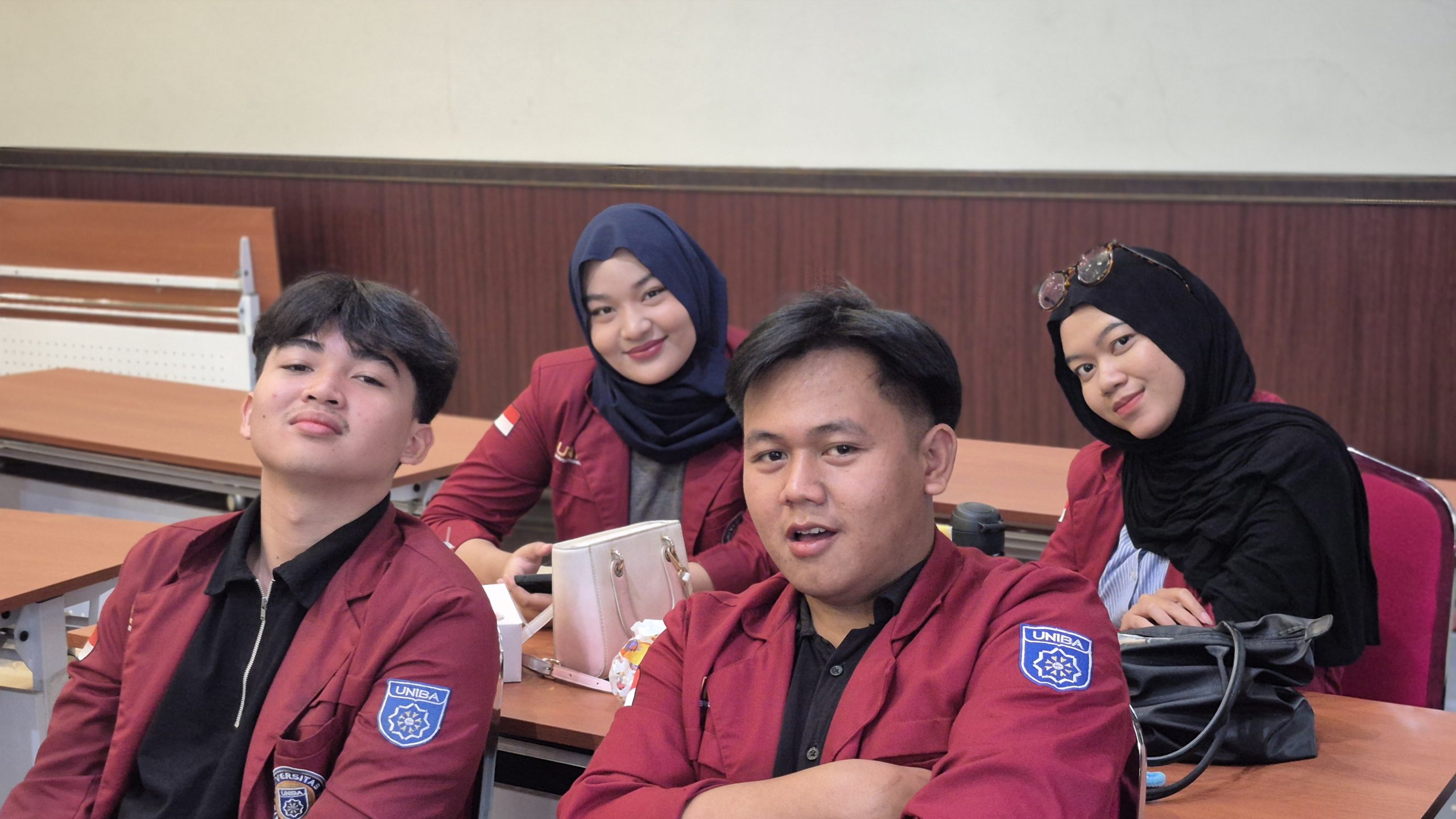 Mahasiswa BK UNIBA mengikuti kegiatan kampus